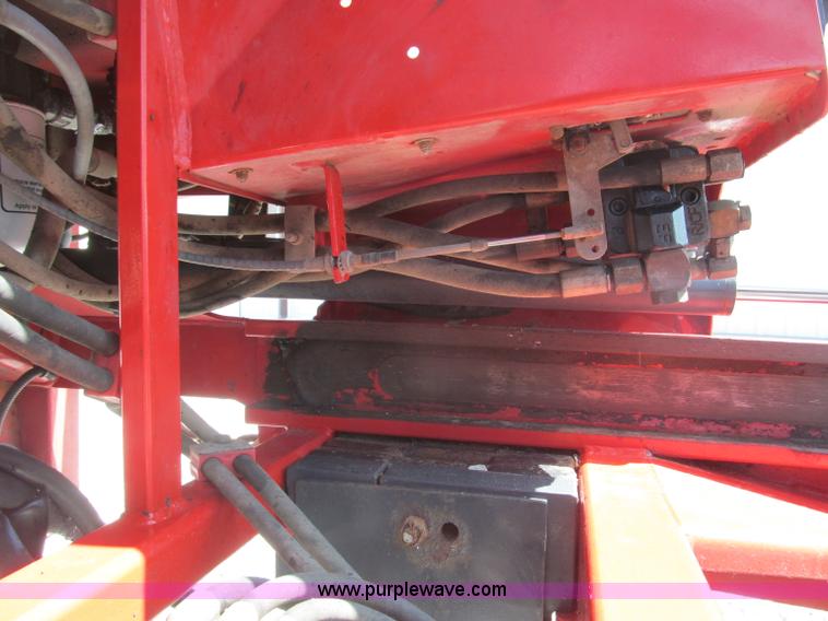 image for item B5136 2004 Moffett M5500RT forklift