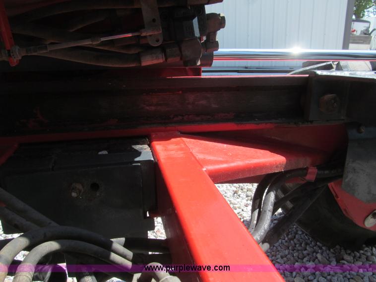 image for item B5136 2004 Moffett M5500RT forklift