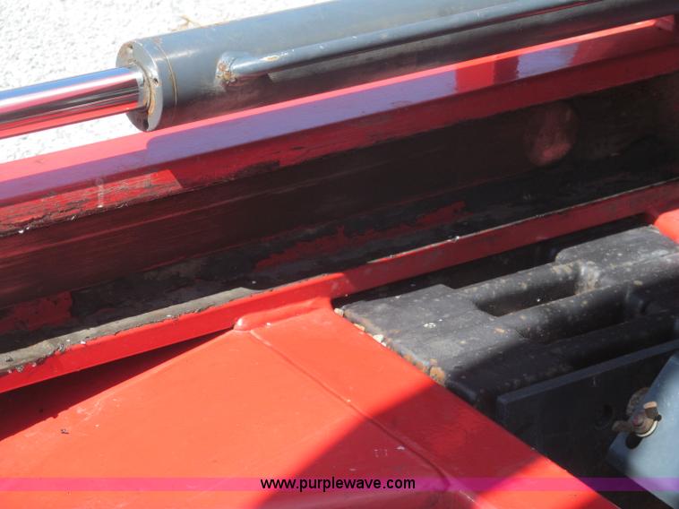 image for item B5136 2004 Moffett M5500RT forklift