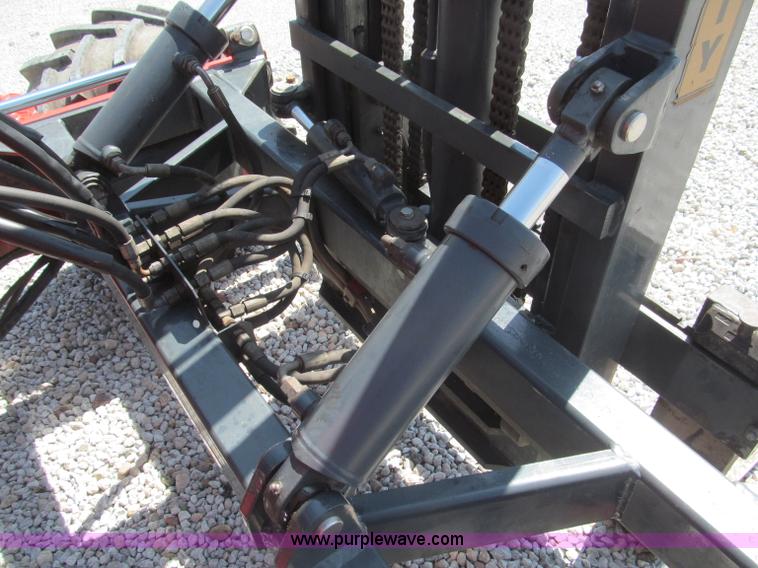 image for item B5136 2004 Moffett M5500RT forklift