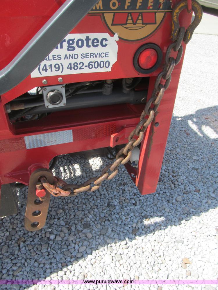 image for item B5136 2004 Moffett M5500RT forklift