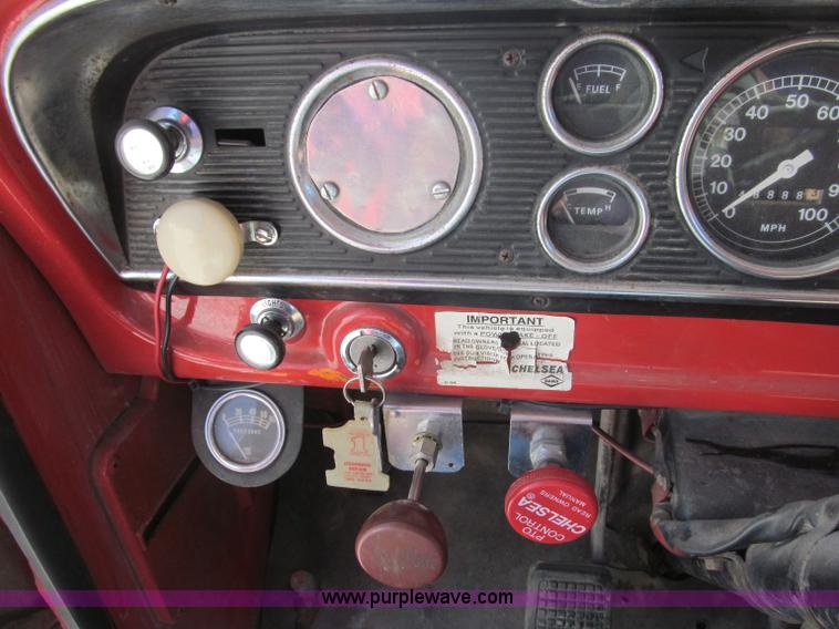 image for item B5137 1976 Ford F500 single axle dump truck