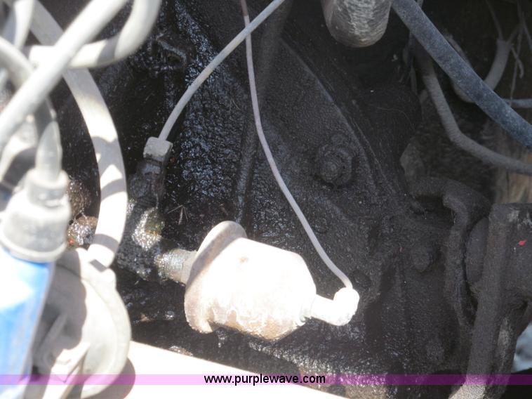 image for item B5137 1976 Ford F500 single axle dump truck