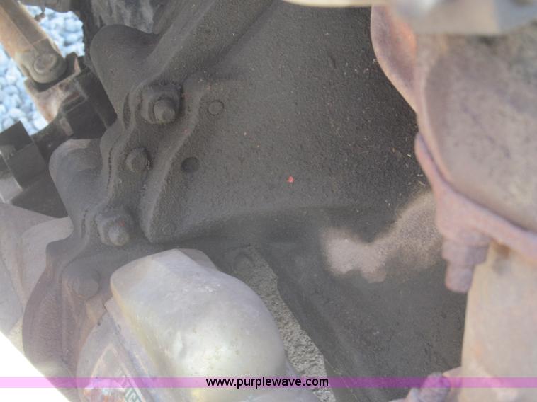 image for item B5137 1976 Ford F500 single axle dump truck