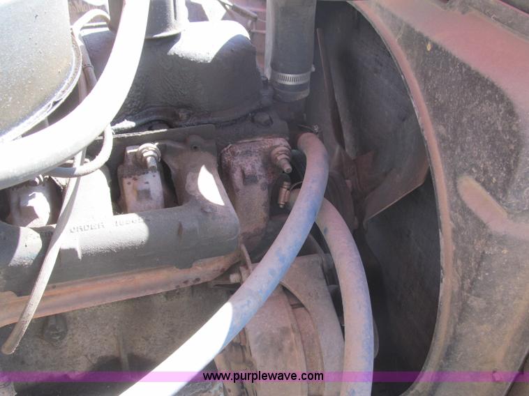 image for item B5137 1976 Ford F500 single axle dump truck