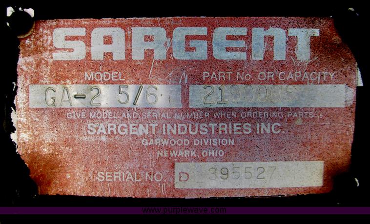 image for item B5137 1976 Ford F500 single axle dump truck