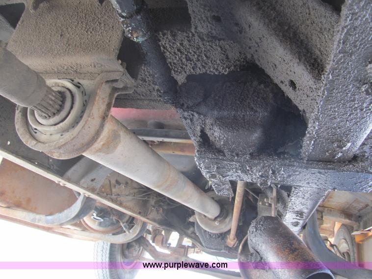 image for item B5137 1976 Ford F500 single axle dump truck