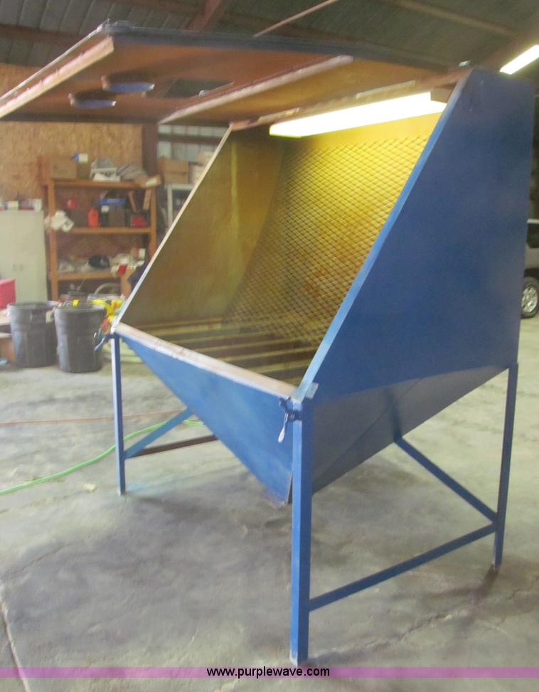 image for item B5138 Shop sandblasting cabinet