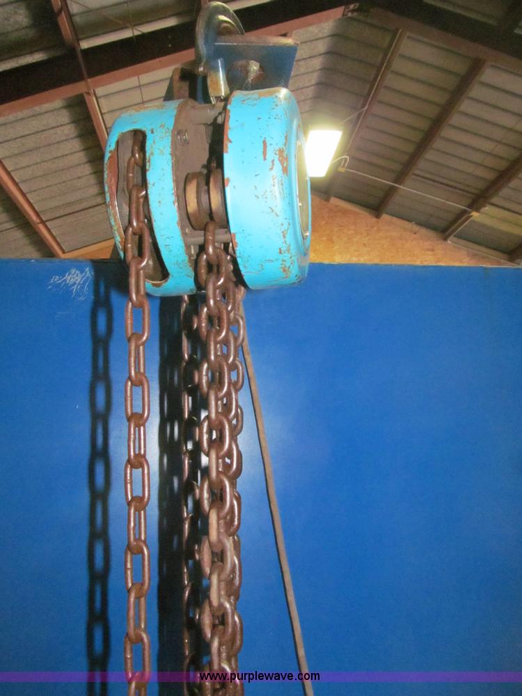 image for item B5138 Shop sandblasting cabinet