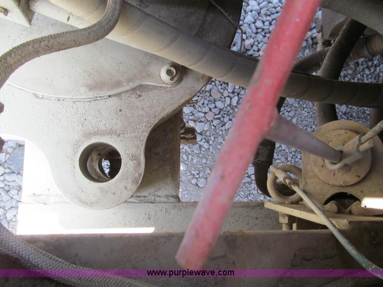 image for item B5146 1987 Ingersoll Rand SD40 pad foot roller