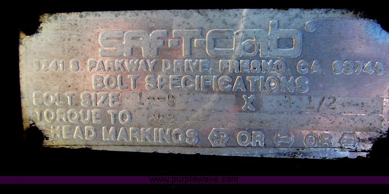 image for item B5146 1987 Ingersoll Rand SD40 pad foot roller