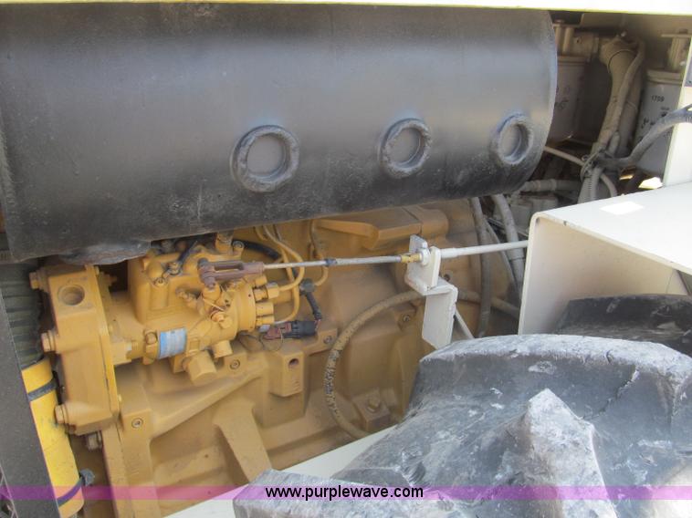 image for item B5146 1987 Ingersoll Rand SD40 pad foot roller