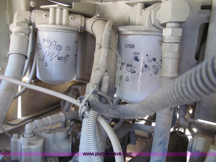 image for item B5146 1987 Ingersoll Rand SD40 pad foot roller