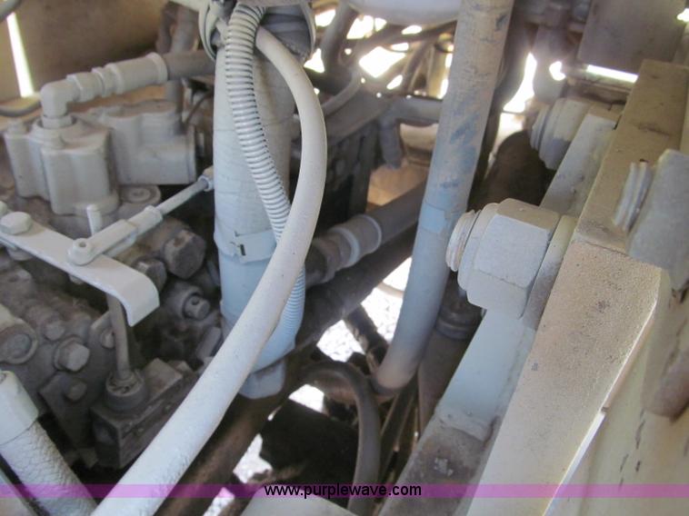 image for item B5146 1987 Ingersoll Rand SD40 pad foot roller