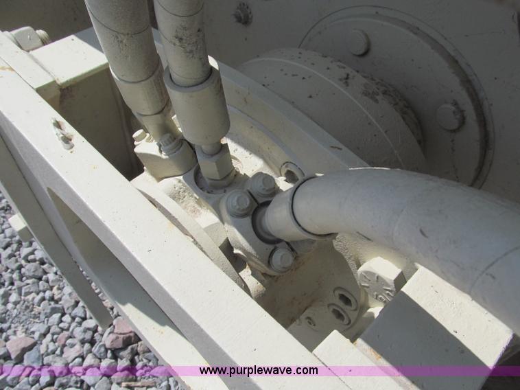 image for item B5146 1987 Ingersoll Rand SD40 pad foot roller