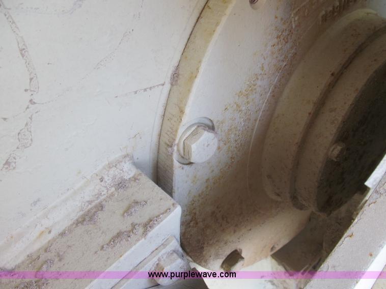 image for item B5146 1987 Ingersoll Rand SD40 pad foot roller