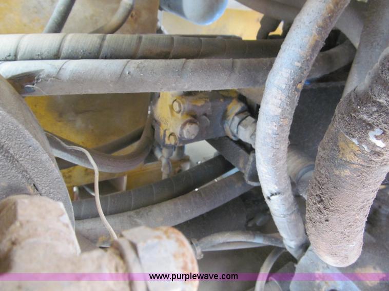 image for item B5146 1987 Ingersoll Rand SD40 pad foot roller