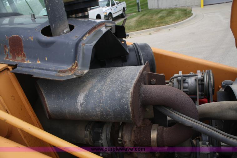 image for item B6568 2001 Case 580 Super M backhoe