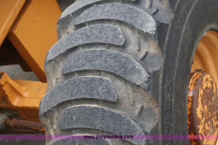 image for item B6568 2001 Case 580 Super M backhoe