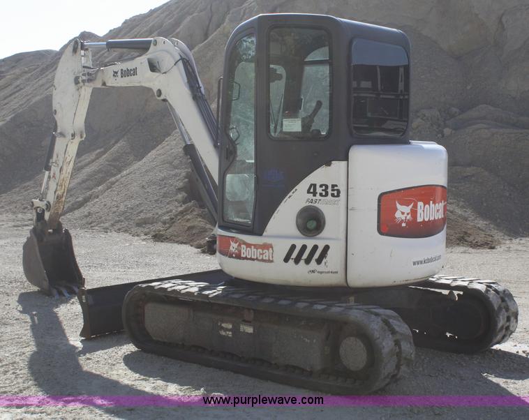 image for item B6579 2005 Bobcat 435ZHS FastTrack mini excavator