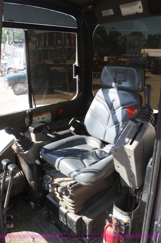 image for item B6579 2005 Bobcat 435ZHS FastTrack mini excavator