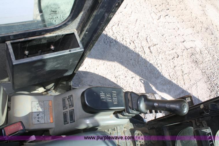 image for item B6579 2005 Bobcat 435ZHS FastTrack mini excavator