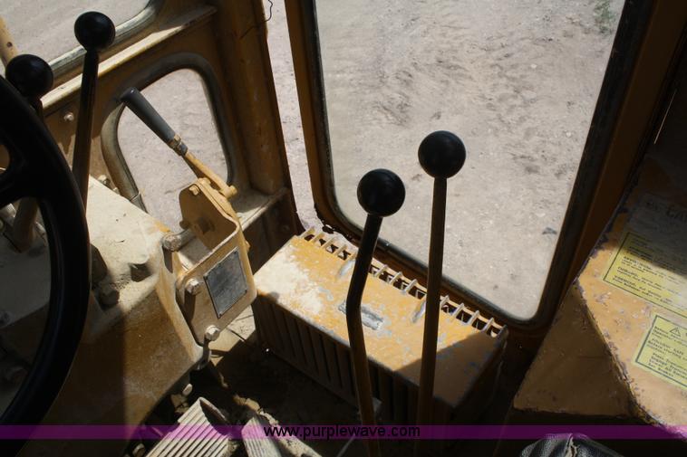 image for item B6595 1966 Caterpillar 12F motor grader