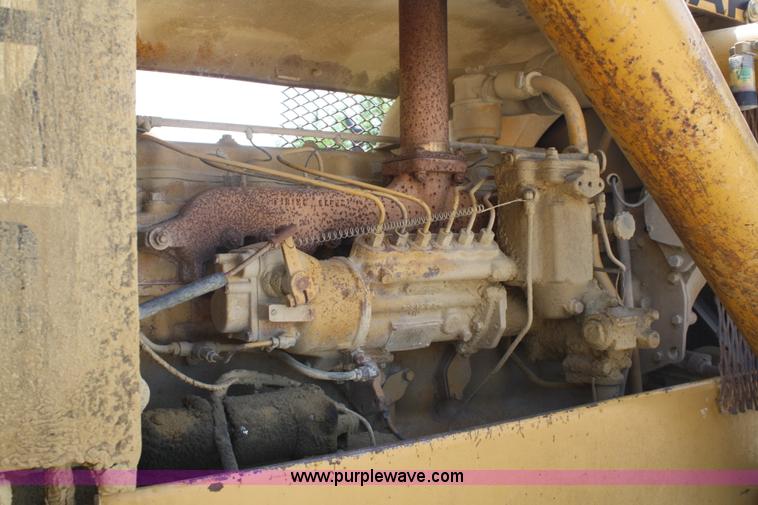 image for item B6595 1966 Caterpillar 12F motor grader