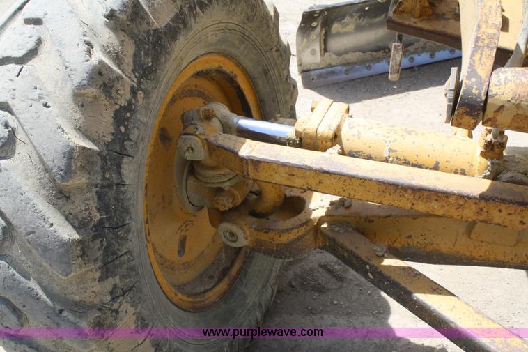 image for item B6595 1966 Caterpillar 12F motor grader