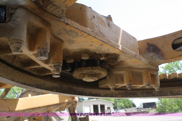 image for item B6595 1966 Caterpillar 12F motor grader