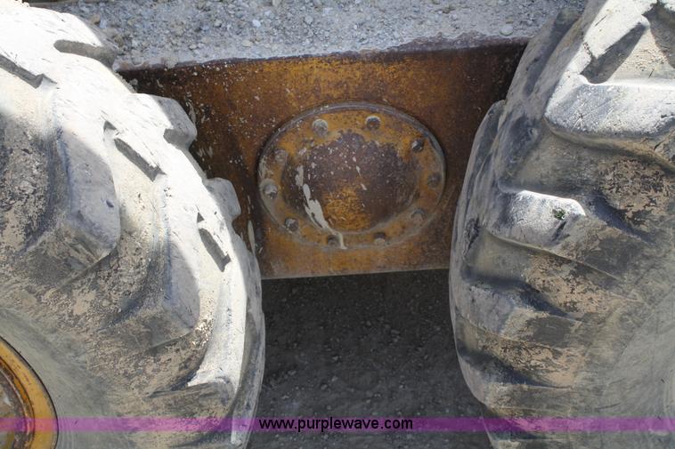 image for item B6595 1966 Caterpillar 12F motor grader