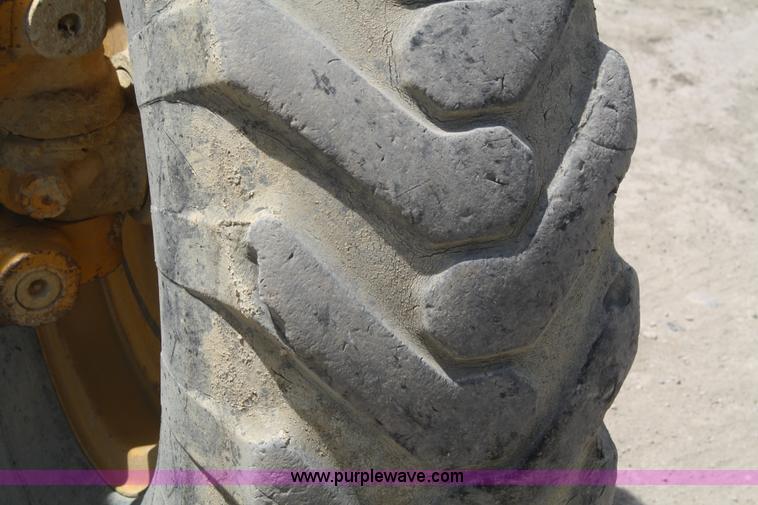 image for item B6595 1966 Caterpillar 12F motor grader