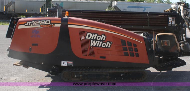image for item B6606 2005 Ditch Witch 1220 Mach I directional drill with mud mixer and trailer