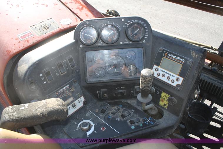 image for item B6606 2005 Ditch Witch 1220 Mach I directional drill with mud mixer and trailer