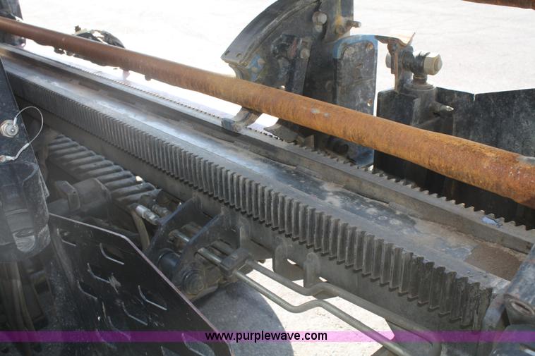 image for item B6606 2005 Ditch Witch 1220 Mach I directional drill with mud mixer and trailer