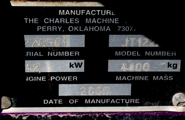 image for item B6606 2005 Ditch Witch 1220 Mach I directional drill with mud mixer and trailer