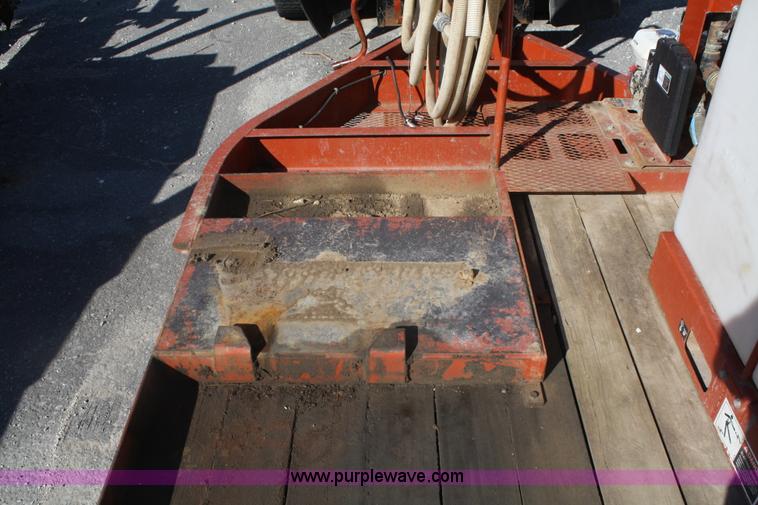 image for item B6606 2005 Ditch Witch 1220 Mach I directional drill with mud mixer and trailer