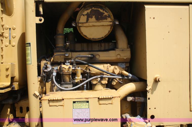 image for item B6624 1975 Caterpillar 120G articulating motor grader