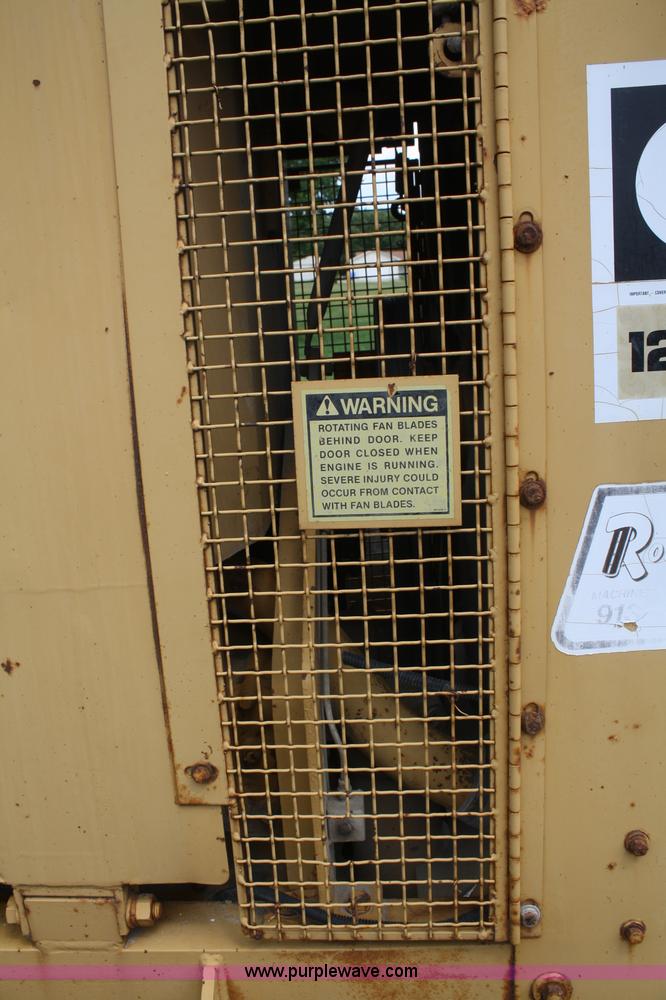 image for item B6624 1975 Caterpillar 120G articulating motor grader