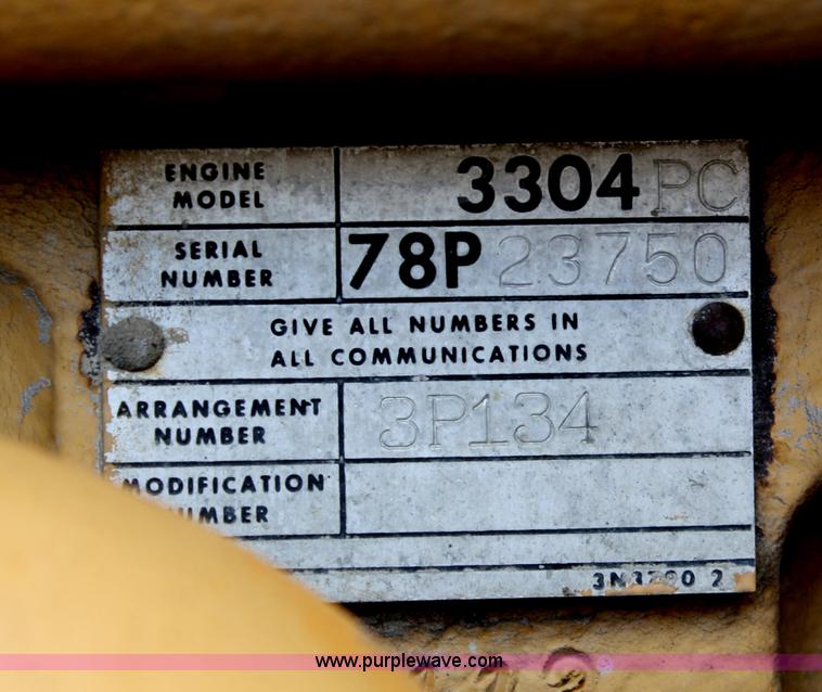 image for item B6624 1975 Caterpillar 120G articulating motor grader