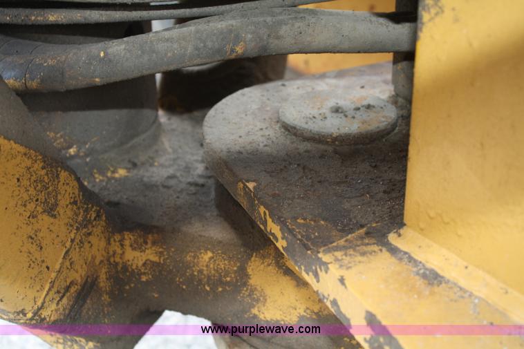 image for item B6624 1975 Caterpillar 120G articulating motor grader