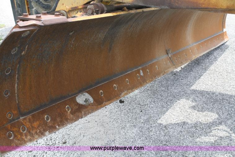 image for item B6624 1975 Caterpillar 120G articulating motor grader