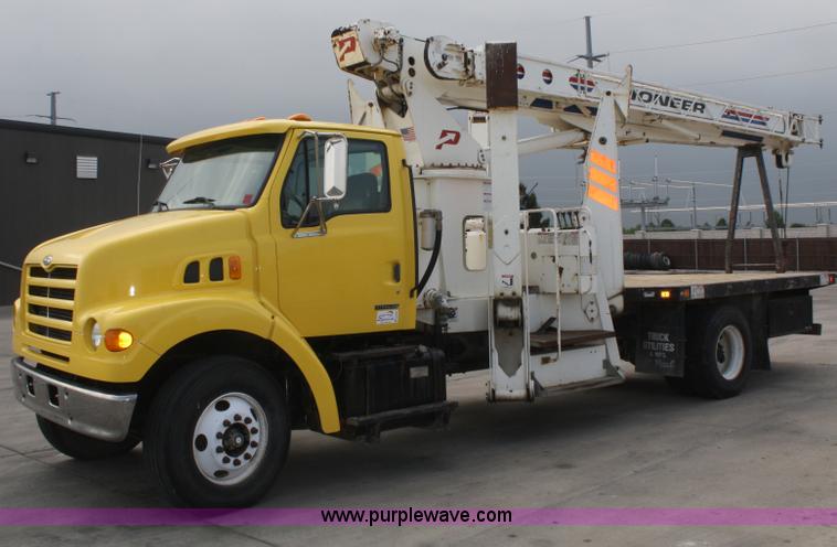 image for item B6649 2000 Sterling L7500 crane truck