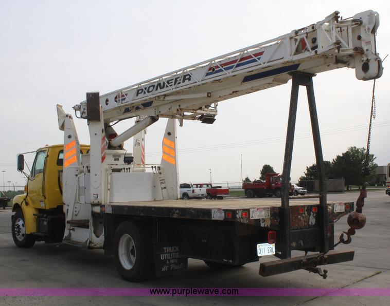image for item B6649 2000 Sterling L7500 crane truck