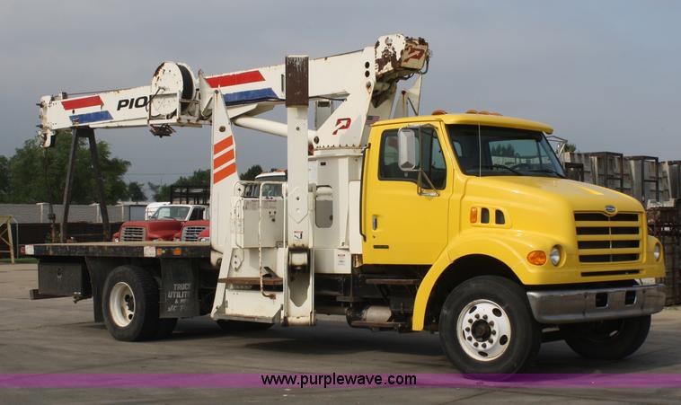 image for item B6649 2000 Sterling L7500 crane truck