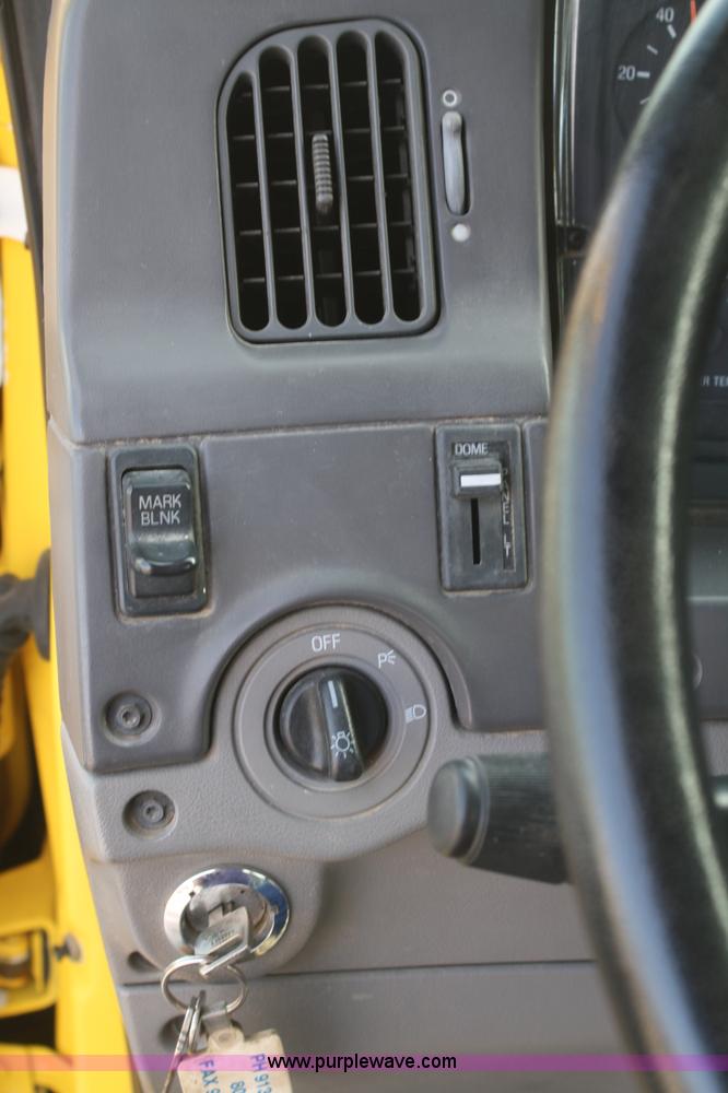 image for item B6649 2000 Sterling L7500 crane truck