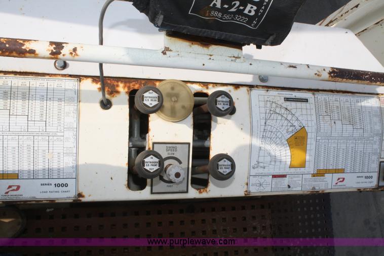 image for item B6649 2000 Sterling L7500 crane truck