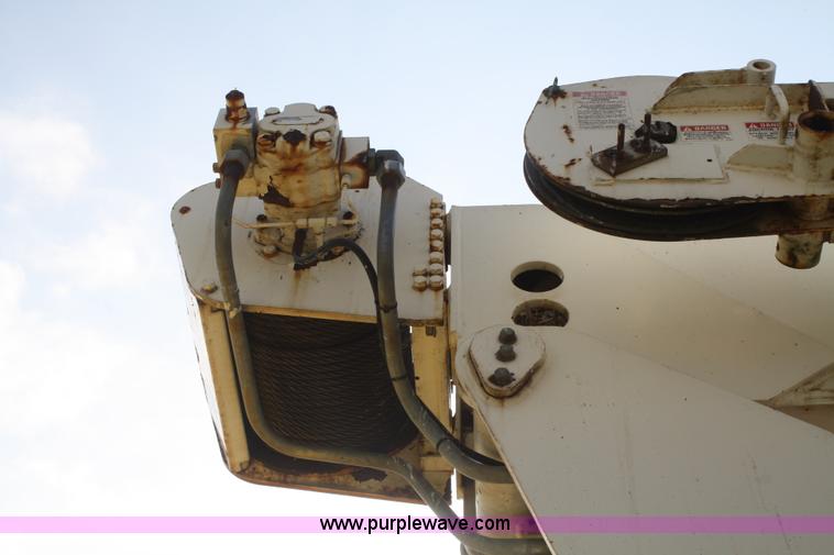 image for item B6649 2000 Sterling L7500 crane truck