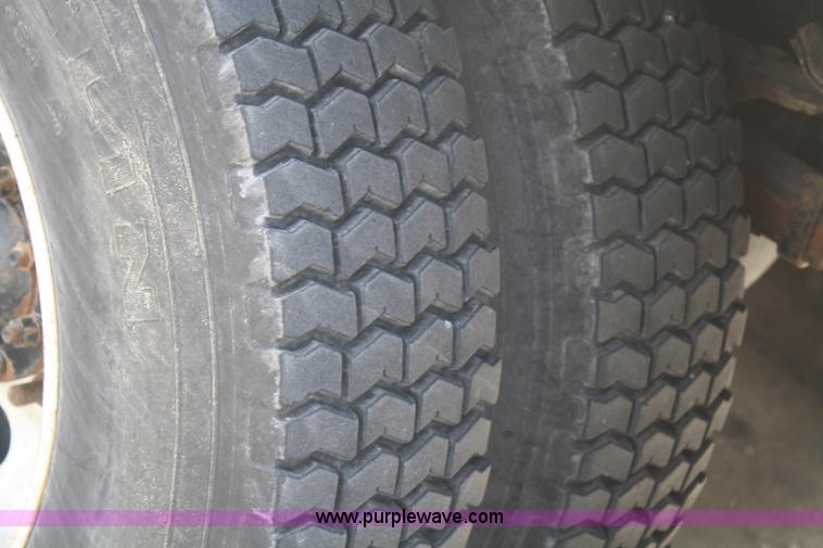 image for item B6649 2000 Sterling L7500 crane truck