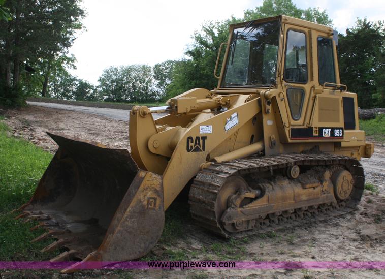 image for item B6722 1990 Caterpillar 953 track loader